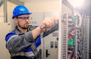 Working with Electricity: Basic Electrical Safety Training Course