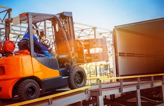 Operating Reach Trucks Safely Training Course