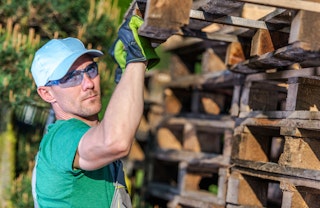 Safe Handling of Wood Pallets Training Course